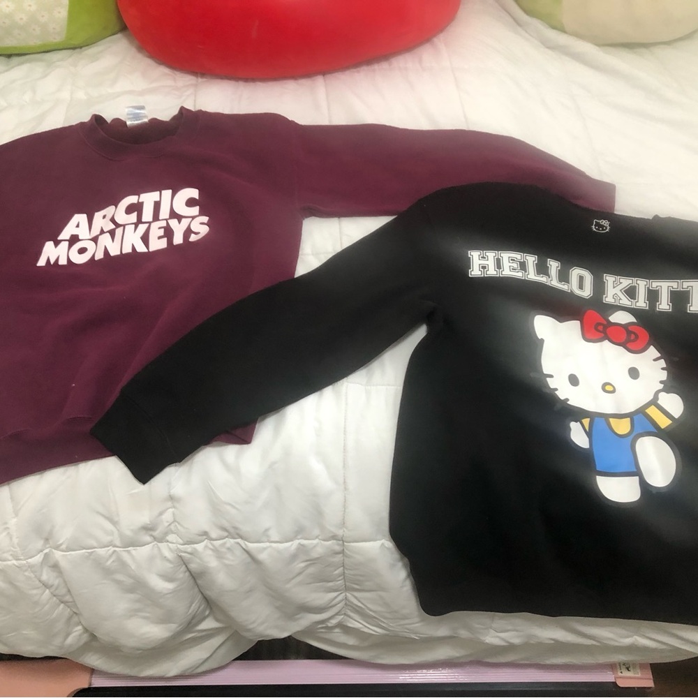 Hello Kitty Black Sweatshirt